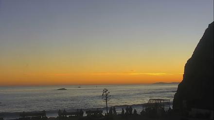 Dana Point Harbor Laguna Cliffs Resort Live Webcam - Oct 19, 2025, 6:26pm PDT