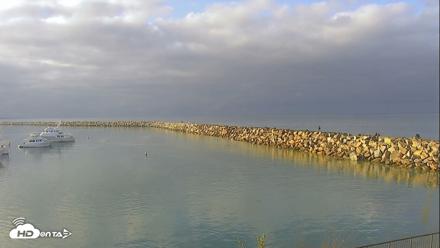 Dana Point Harbor Laguna Cliffs Resort Live Webcam - May 25, 2026, 7:21am PDT