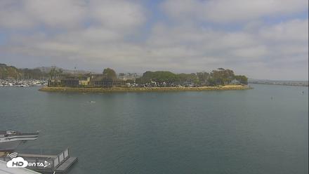 Dana Point Harbor Laguna Cliffs Resort Live Webcam - May 7, 2026, 2:02pm PDT
