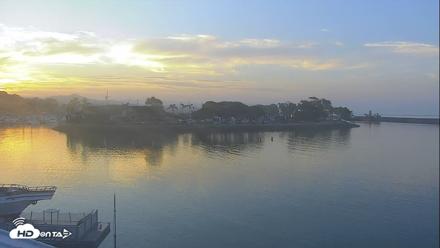 Dana Point Harbor Laguna Cliffs Resort Live Webcam - Aug 10, 2026, 6:19am PDT