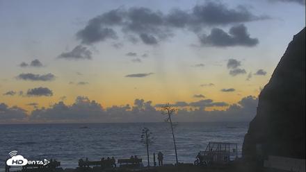 Dana Point Harbor Laguna Cliffs Resort Live Webcam - Oct 22, 2026, 6:09pm PDT
