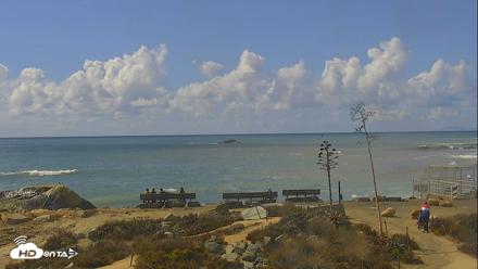 Dana Point Harbor Laguna Cliffs Resort Live Webcam - Oct 22, 2026, 12:17pm PDT