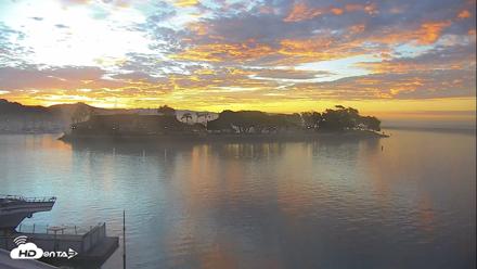 Dana Point Harbor Laguna Cliffs Resort Live Webcam - Sep 8, 2026, 6:25am PDT