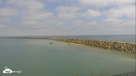 Dana Point Harbor Laguna Cliffs Resort Live Webcam - May 7, 2026, 1:58pm PDT