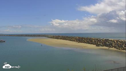 Dana Point Harbor Laguna Cliffs Resort Live Webcam - Apr 13, 2026, 2:16pm PDT