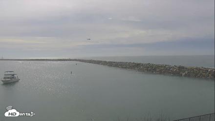 Dana Point Harbor Laguna Cliffs Resort Live Webcam - Oct 10, 2026, 10:45am PDT