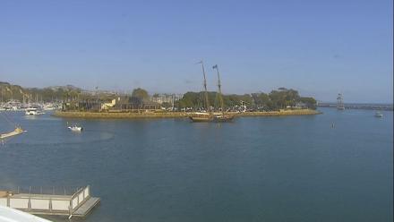 Dana Point Harbor Laguna Cliffs Resort Live Webcam - Sep 12, 2025, 4:05pm PDT