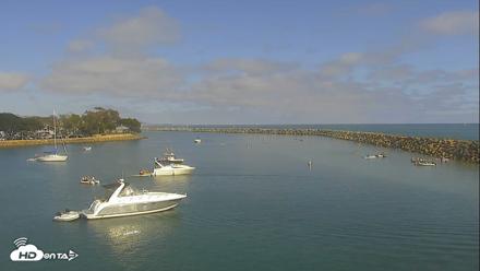 Dana Point Harbor Laguna Cliffs Resort Live Webcam - Jun 27, 2026, 4:38pm PDT