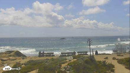 Dana Point Harbor Laguna Cliffs Resort Live Webcam - Apr 13, 2026, 2:26pm PDT