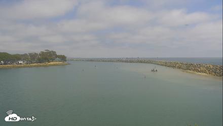 Dana Point Harbor Laguna Cliffs Resort Live Webcam - May 7, 2026, 2:03pm PDT
