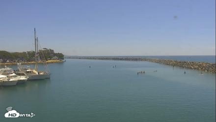 Dana Point Harbor Laguna Cliffs Resort Live Webcam - Sep 4, 2026, 12:38pm PDT