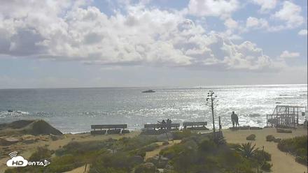 Dana Point Harbor Laguna Cliffs Resort Live Webcam - Apr 13, 2026, 3:58pm PDT
