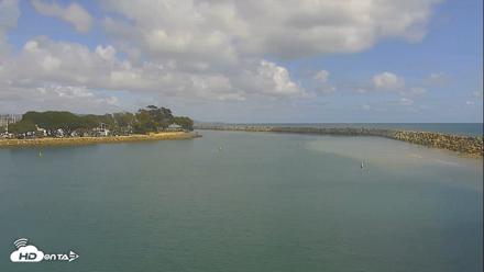 Dana Point Harbor Laguna Cliffs Resort Live Webcam - May 27, 2026, 3:04pm PDT