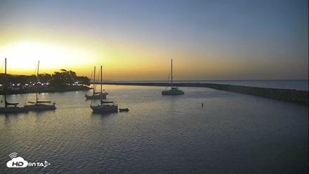 Dana Point Harbor Laguna Cliffs Resort Live Webcam - Oct 18, 2026, 6:36am PDT