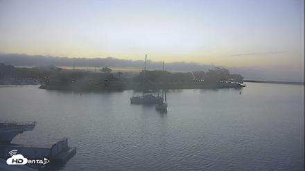 Dana Point Harbor Laguna Cliffs Resort Live Webcam - Oct 20, 2026, 6:49am PDT