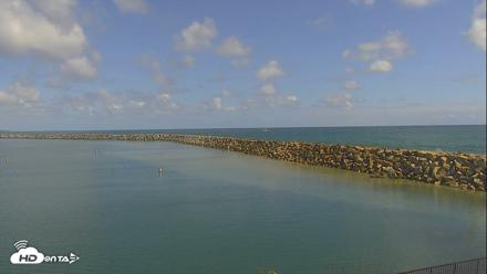 Dana Point Harbor Laguna Cliffs Resort Live Webcam - May 27, 2026, 3:36pm PDT