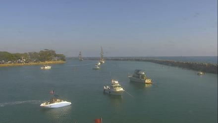 Dana Point Harbor Laguna Cliffs Resort Live Webcam - Sep 14, 2025, 4:13pm PDT