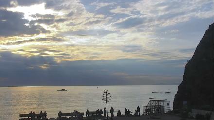 Dana Point Harbor Laguna Cliffs Resort Live Webcam - Dec 30, 2025, 3:51pm PST