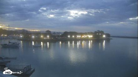 Dana Point Harbor Laguna Cliffs Resort Live Webcam - Sep 27, 2026, 6:23am PDT