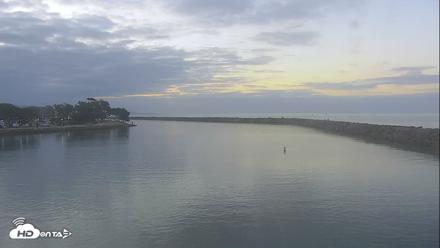 Dana Point Harbor Laguna Cliffs Resort Live Webcam - Sep 22, 2026, 6:45am PDT