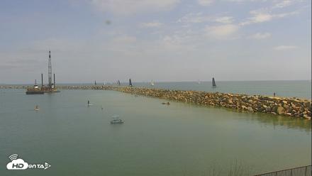 Dana Point Harbor Laguna Cliffs Resort Live Webcam - Aug 6, 2026, 2:13pm PDT