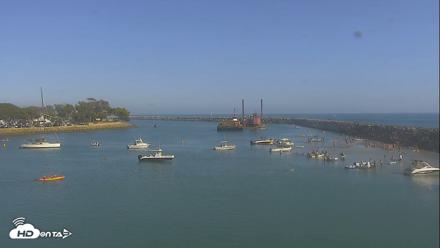 Dana Point Harbor Laguna Cliffs Resort Live Webcam - Aug 29, 2026, 4:27pm PDT