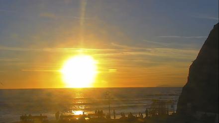 Dana Point Harbor Laguna Cliffs Resort Live Webcam - Dec 4, 2025, 4:27pm PST