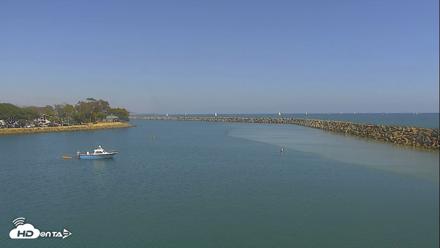 Dana Point Harbor Laguna Cliffs Resort Live Webcam - Jun 25, 2026, 3:33pm PDT