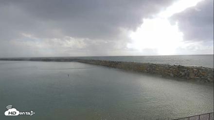 Dana Point Harbor Laguna Cliffs Resort Live Webcam - Oct 22, 2026, 11:40am PDT