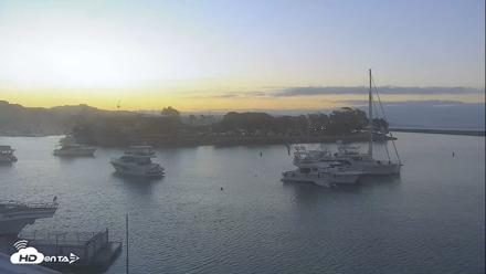 Dana Point Harbor Laguna Cliffs Resort Live Webcam - Sep 4, 2026, 6:24am PDT