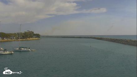 Dana Point Harbor Laguna Cliffs Resort Live Webcam - Oct 16, 2026, 2:35pm PDT