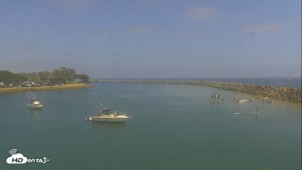 Dana Point Harbor Laguna Cliffs Resort Live Webcam - May 9, 2026, 3:20pm PDT