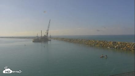 Dana Point Harbor Laguna Cliffs Resort Live Webcam - Aug 29, 2026, 9:42am PDT