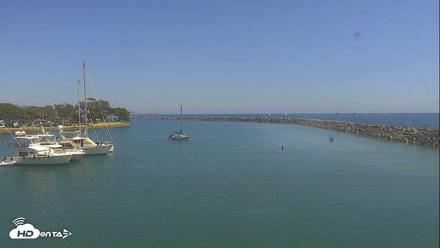 Dana Point Harbor Laguna Cliffs Resort Live Webcam - Sep 3, 2026, 2:35pm PDT