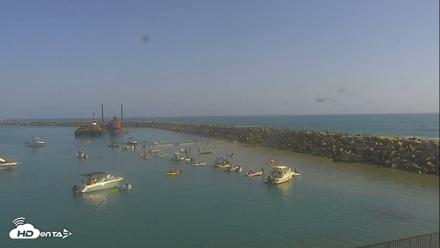 Dana Point Harbor Laguna Cliffs Resort Live Webcam - Aug 30, 2026, 3:45pm PDT