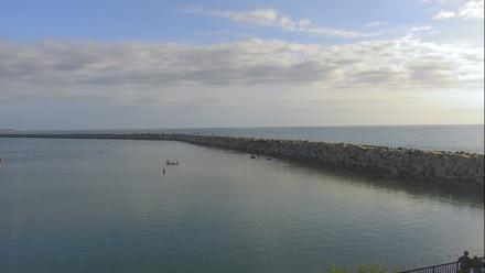 Dana Point Harbor Laguna Cliffs Resort Live Webcam - Jan 24, 2026, 3:10pm PST