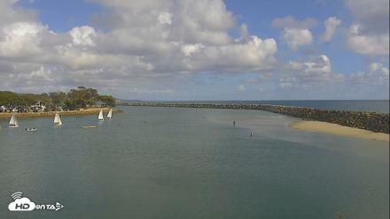 Dana Point Harbor Laguna Cliffs Resort Live Webcam - Apr 13, 2026, 4:06pm PDT