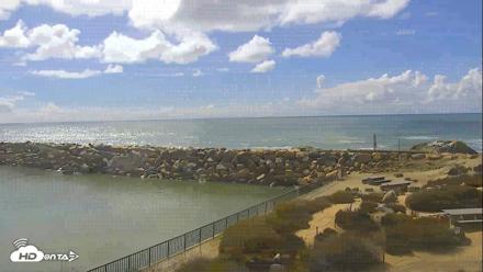 Dana Point Harbor Laguna Cliffs Resort Live Webcam - Oct 22, 2026, 12:18pm PDT