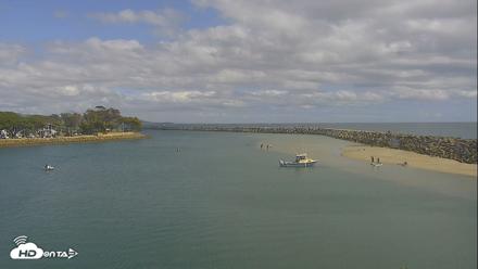 Dana Point Harbor Laguna Cliffs Resort Live Webcam - Apr 26, 2026, 3:24pm PDT