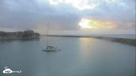 Dana Point Harbor Laguna Cliffs Resort Live Webcam - Oct 12, 2026, 7:04am PDT