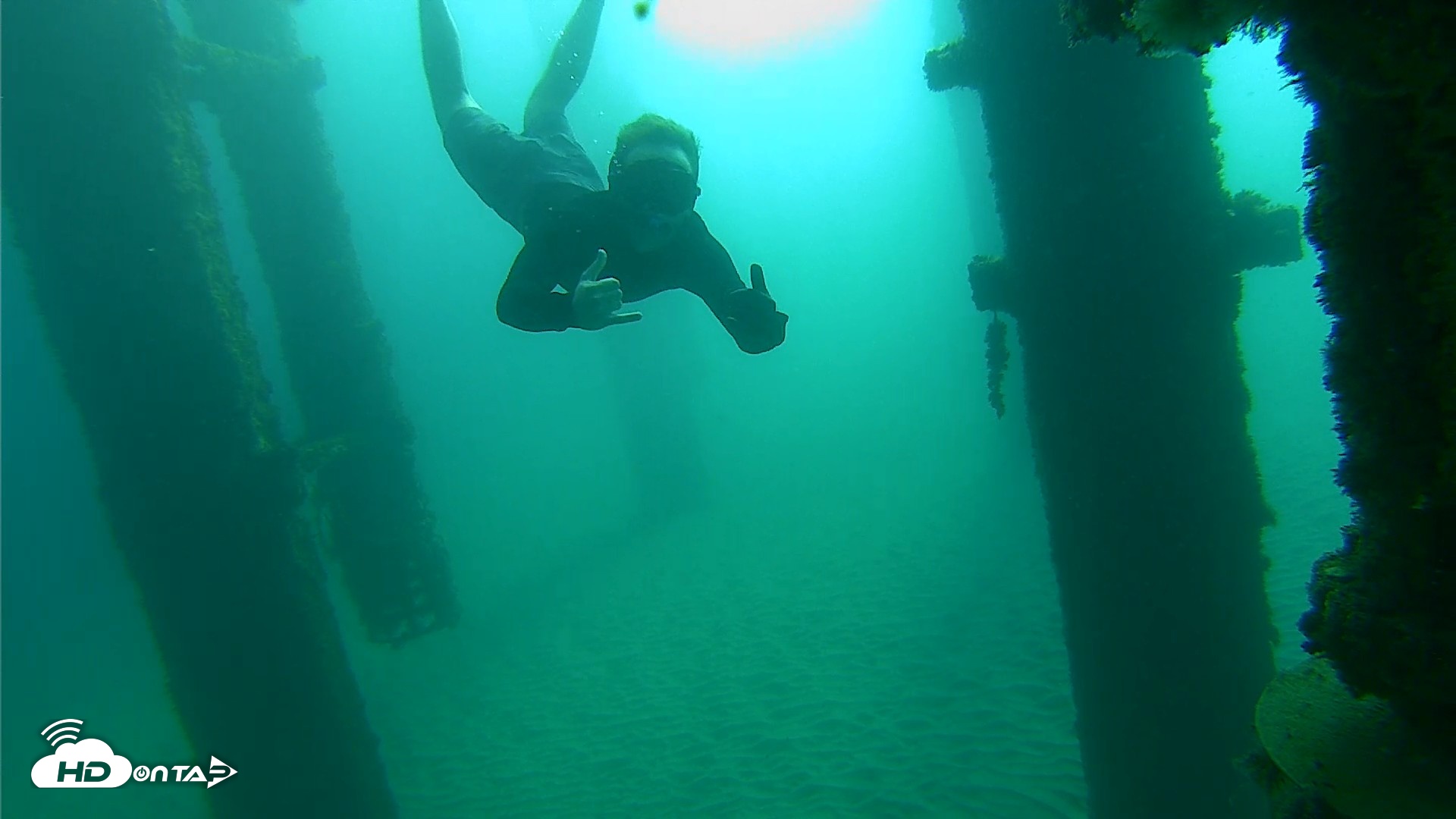 Snapshot of Scripps Pier Underwater Live Webcam taken Oct 20, 2026, 8:53am PDT