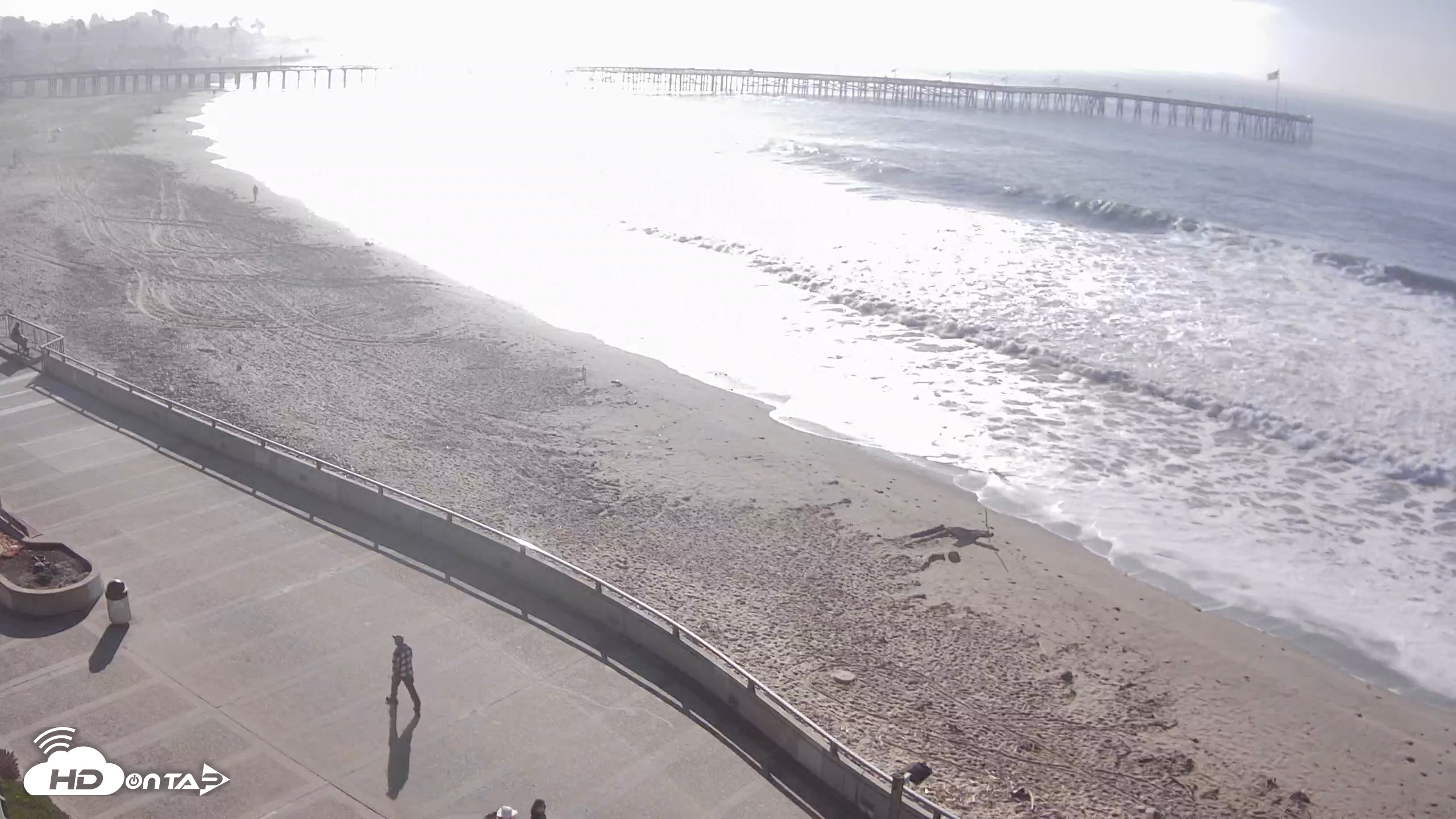 Snapshot of Ventura Pier and Promenade Live Webcam taken Oct 7, 2026, 9:08am PDT