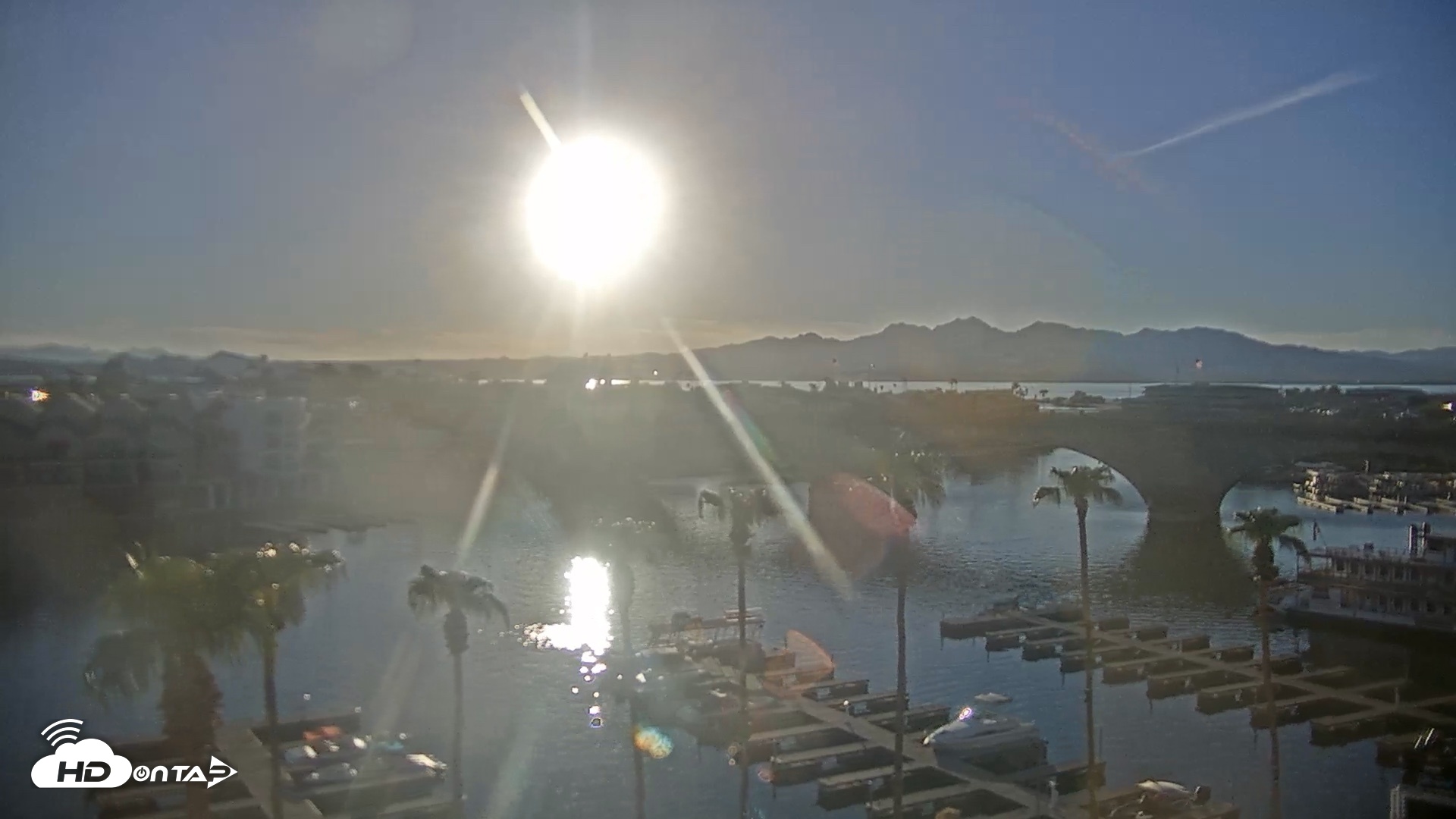 Snapshot of Lake Havasu London Bridge Live Webcam taken Aug 17, 2026, 6:39pm MST