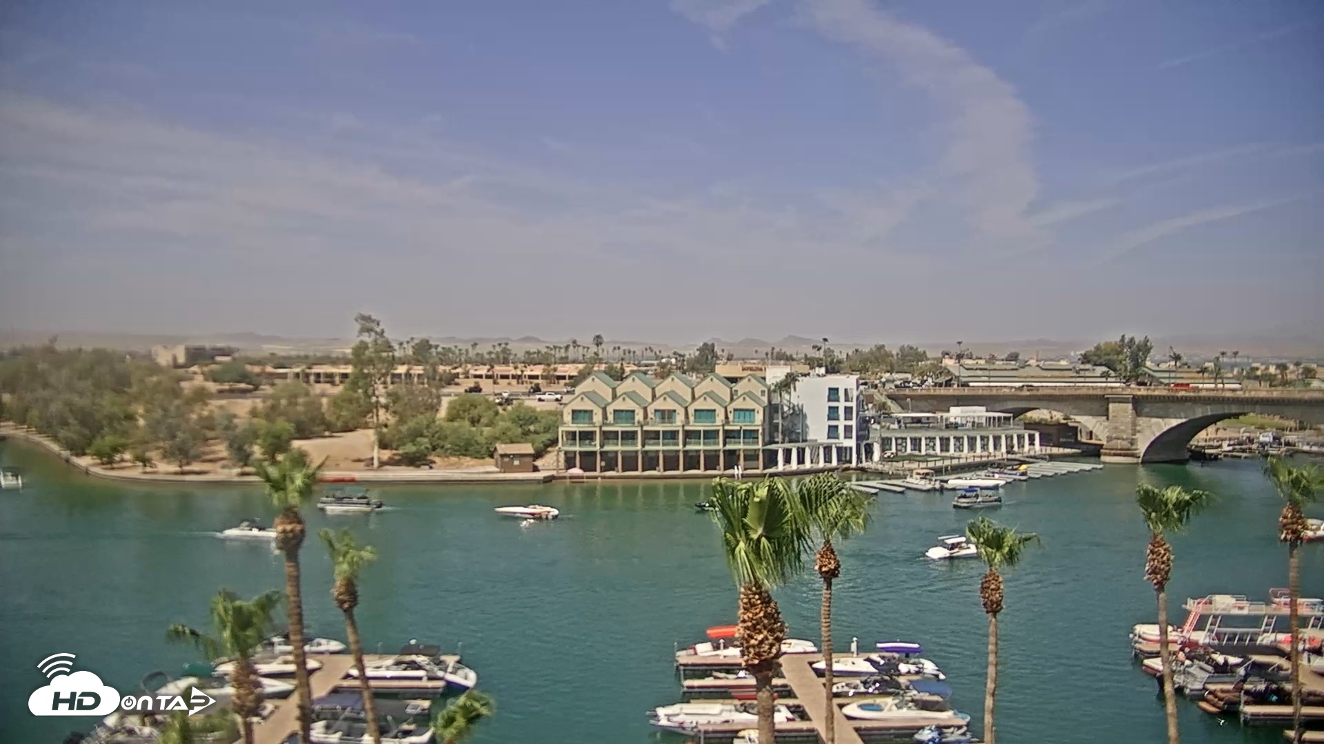 Snapshot of Lake Havasu London Bridge Live Webcam taken Jul 11, 2026, 10:52am MST