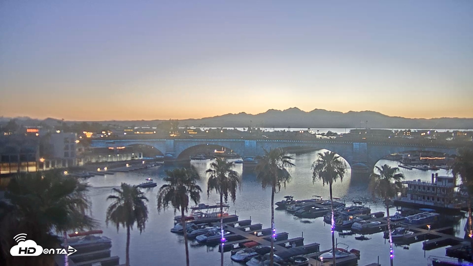 Snapshot of Lake Havasu London Bridge Live Webcam taken Jun 29, 2026, 8:16pm MST