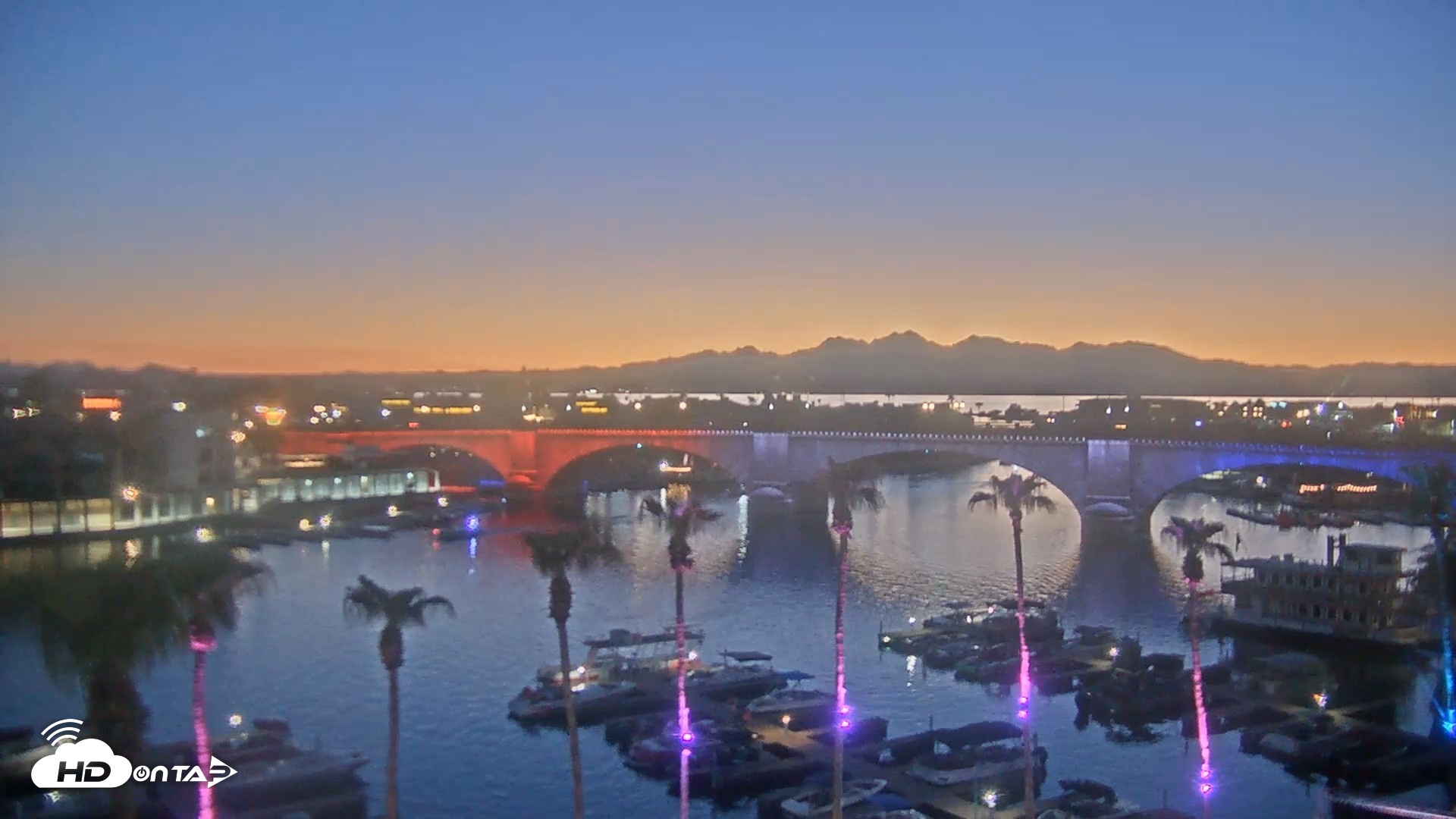 Snapshot of Lake Havasu London Bridge Live Webcam taken Jul 31, 2026, 8:11pm MST