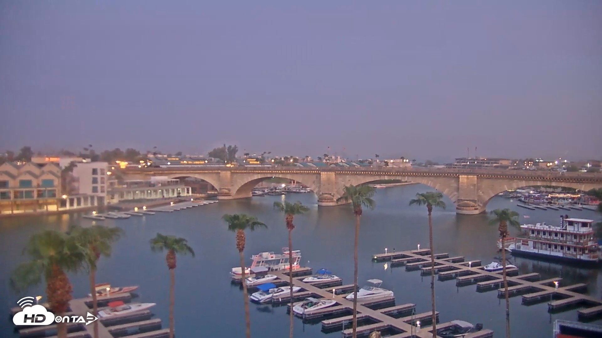 Snapshot of Lake Havasu London Bridge Live Webcam taken Aug 20, 2026, 5:50am MST