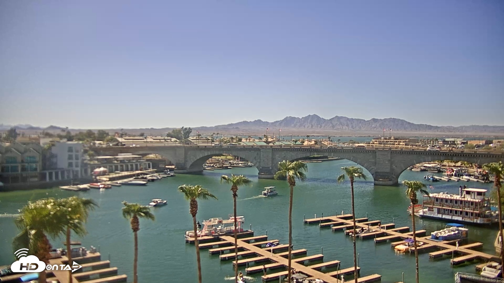Snapshot of Lake Havasu London Bridge Live Webcam taken Sep 4, 2026, 3:20pm MST