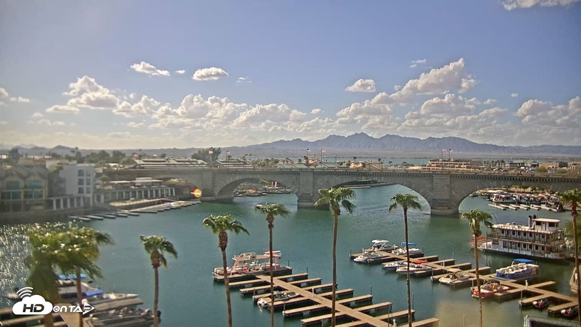 Snapshot of Lake Havasu London Bridge Live Webcam taken Sep 15, 2026, 4:11pm MST