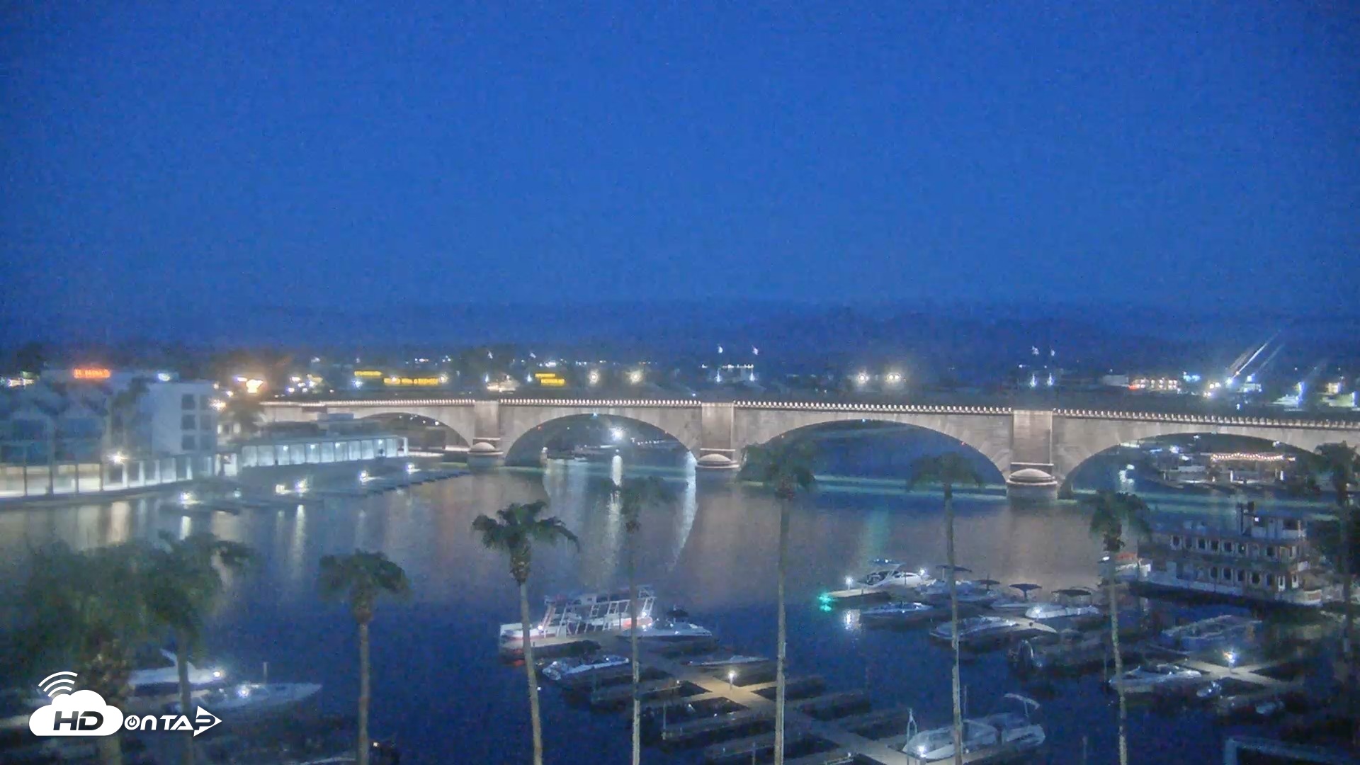 Snapshot of Lake Havasu London Bridge Live Webcam taken Sep 17, 2026, 5:49am MST